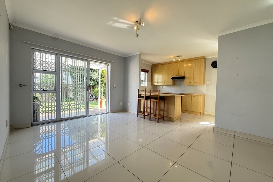 To Let 2 Bedroom Property for Rent in Sunningdale Western Cape